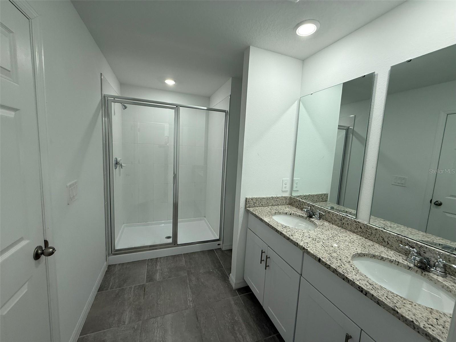 CAGAN XINGS WEST PH 1 - Residential Lease