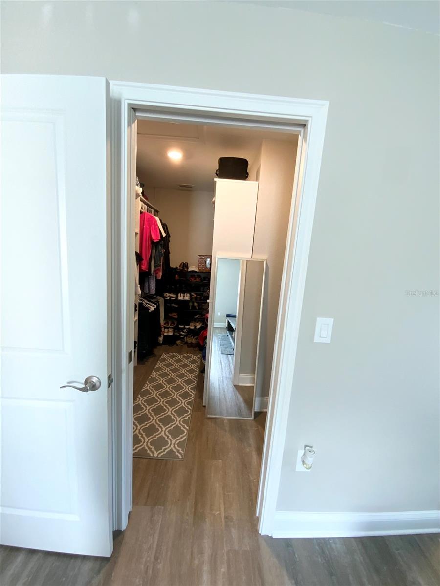 HILLTOP - Residential