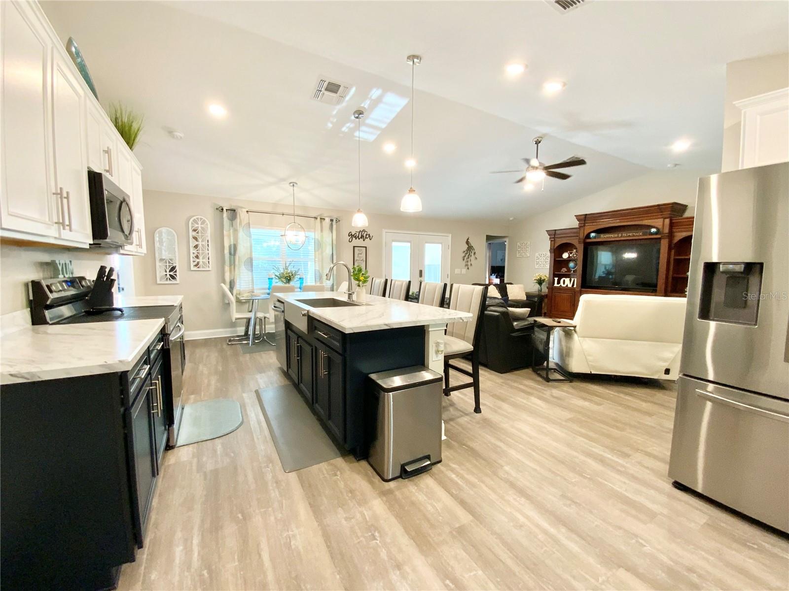 HILLTOP - Residential