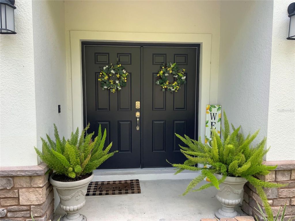 Photo of 692 Howard Road, Auburndale, FL 33823 (MLS # P4938426)