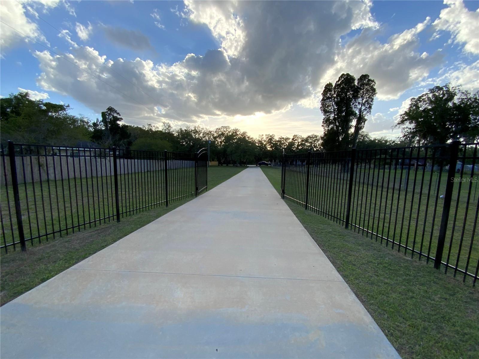 HILLTOP - Residential