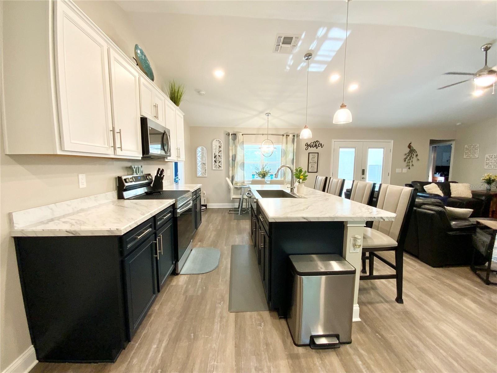 HILLTOP - Residential