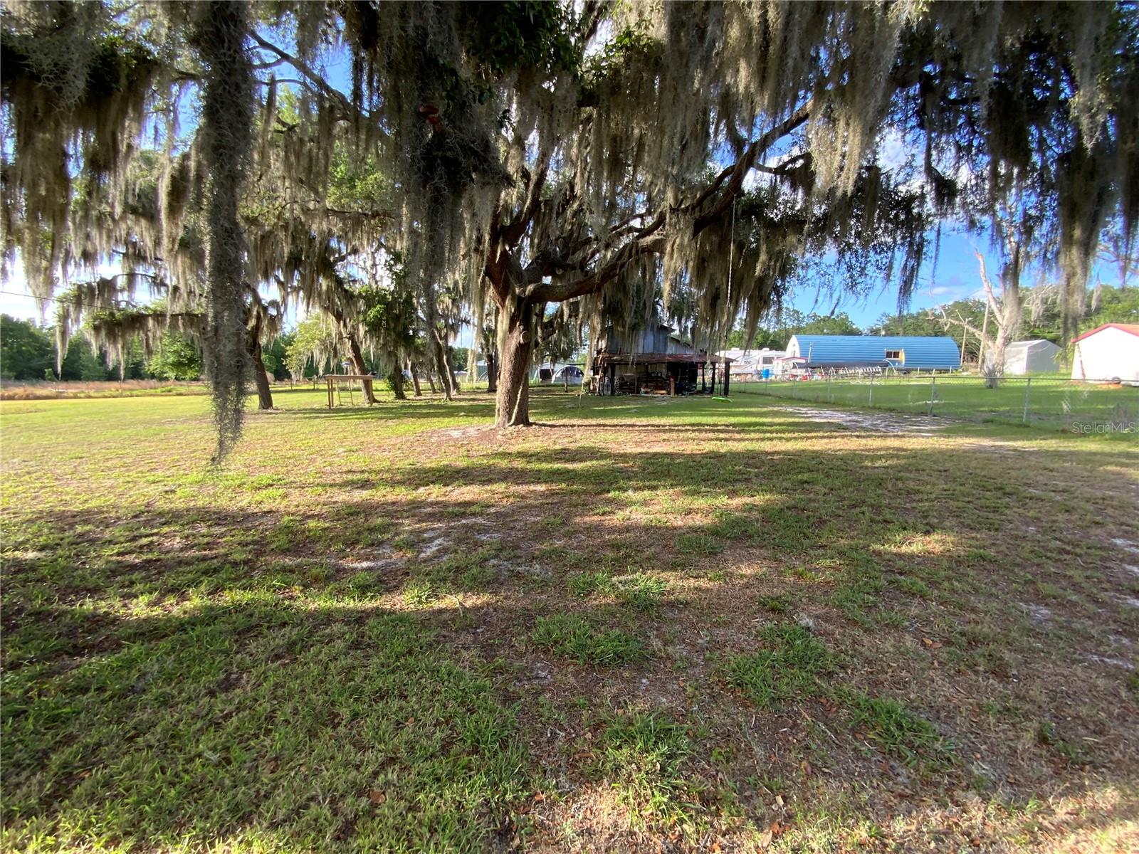 HILLTOP - Residential