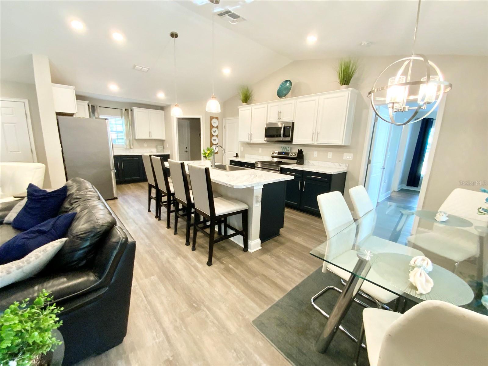 HILLTOP - Residential