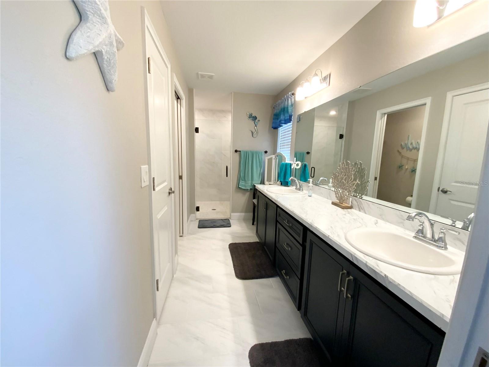 HILLTOP - Residential