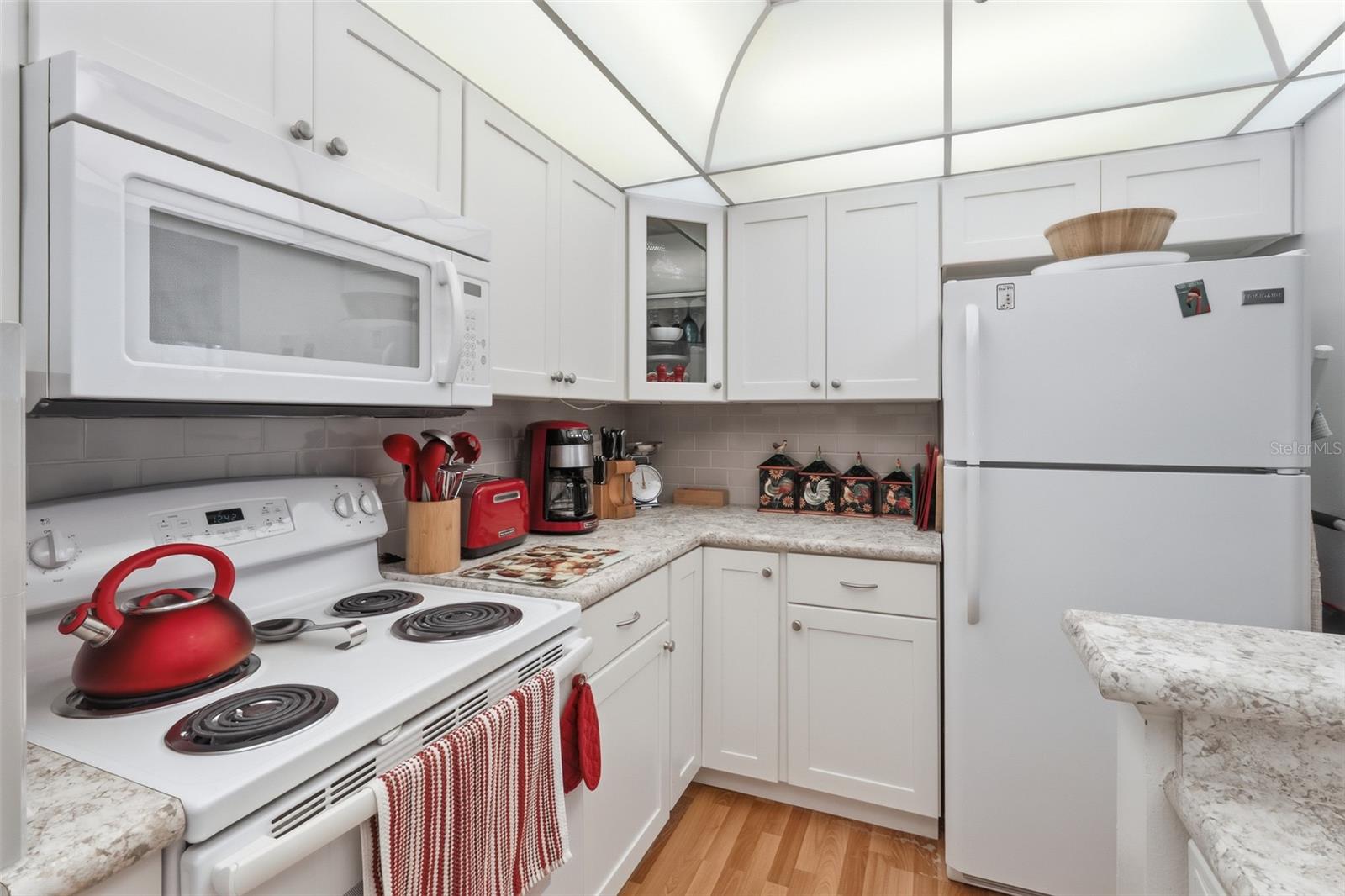 120 HIBISCUS WOODS COURT 9B