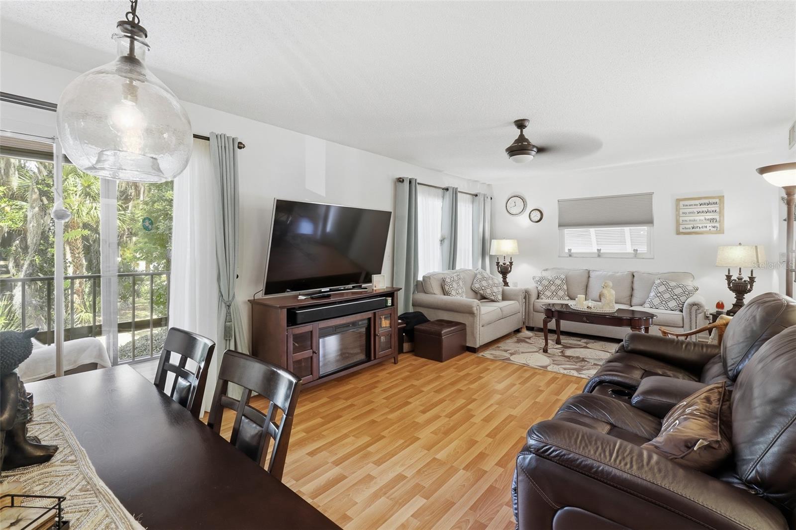 LAKESIDE CONDO APTS - Residential