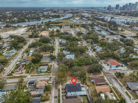 A home in TAMPA