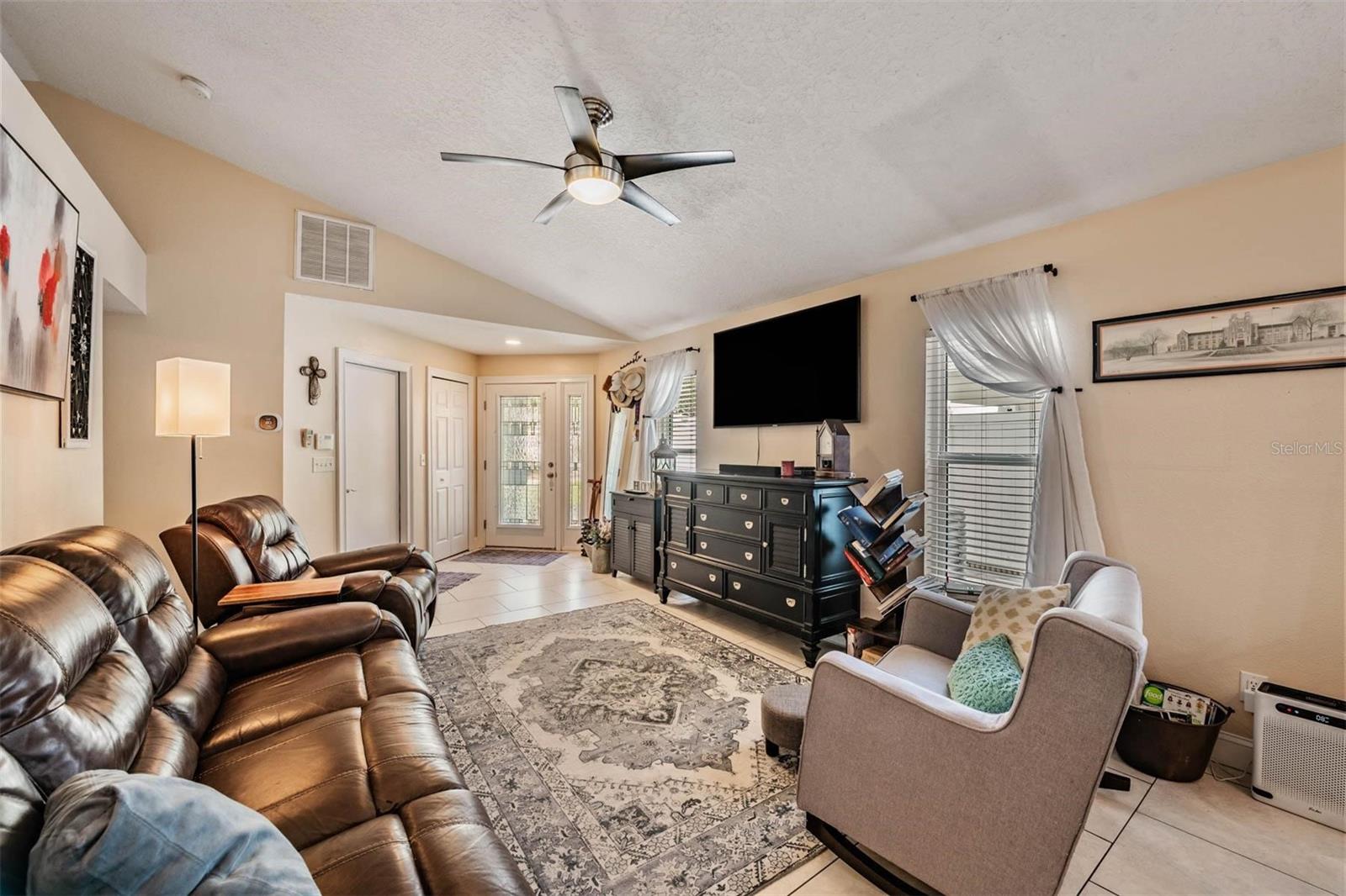 HARBOR OAKS I - Residential