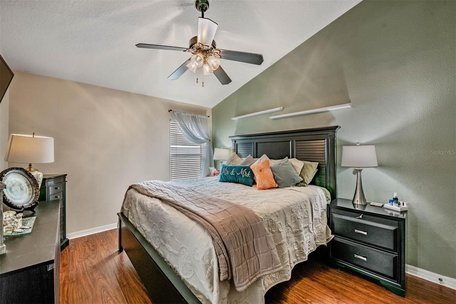 HARBOR OAKS I - Residential