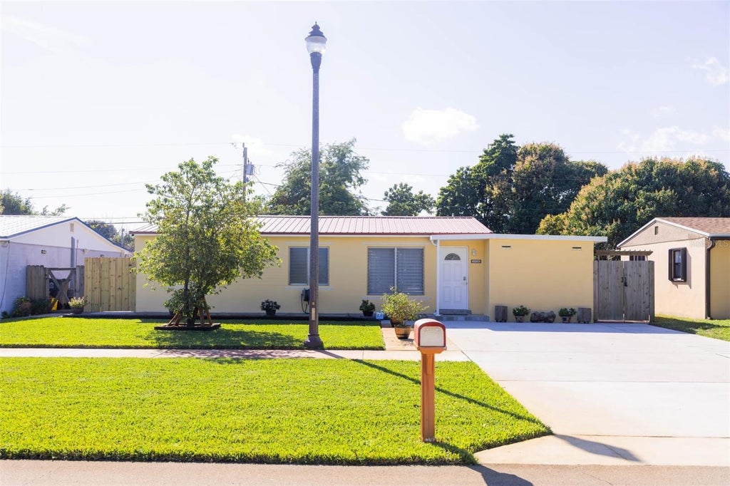 Photo of 2028 Bridgeman Drive, West Palm Beach, FL 33409 (MLS # OM734037)