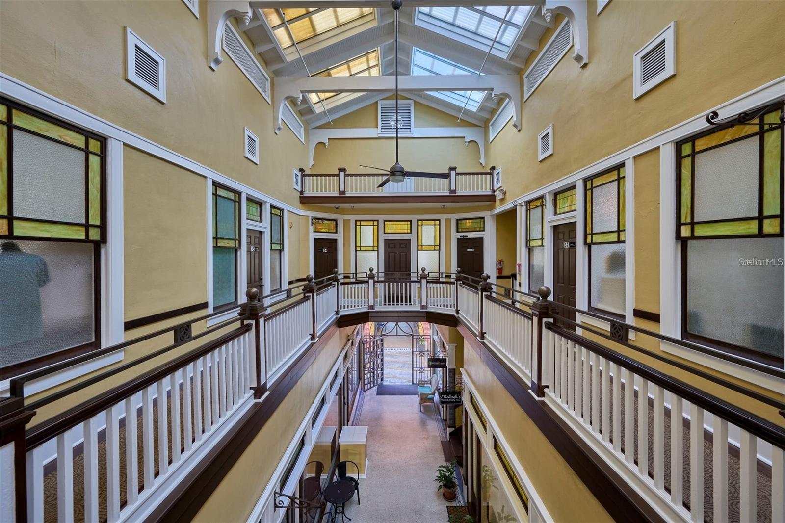 LAKE WALES - Commercial Lease