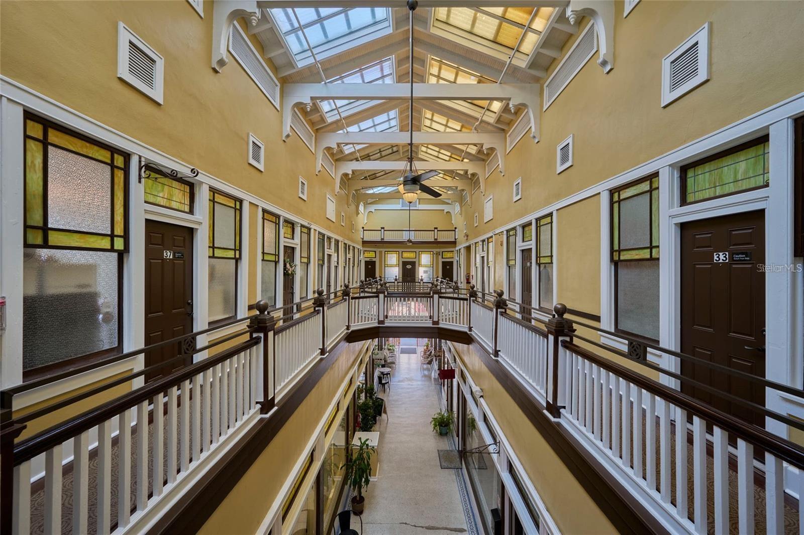 LAKE WALES - Commercial Lease