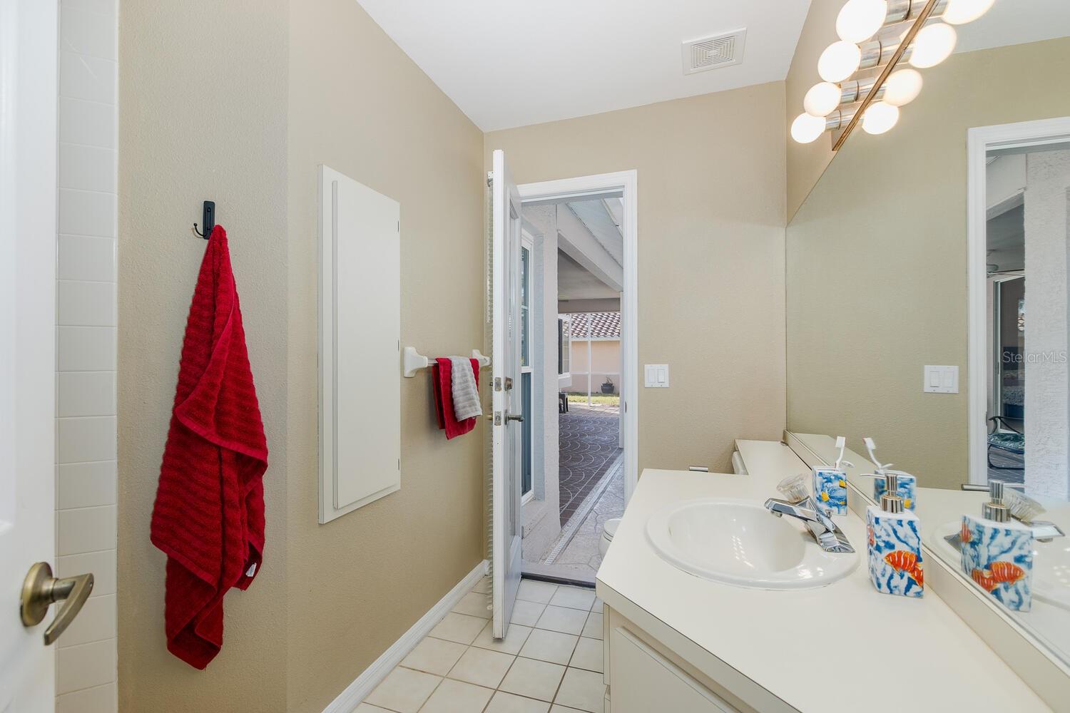 SEVEN HILLS - Residential