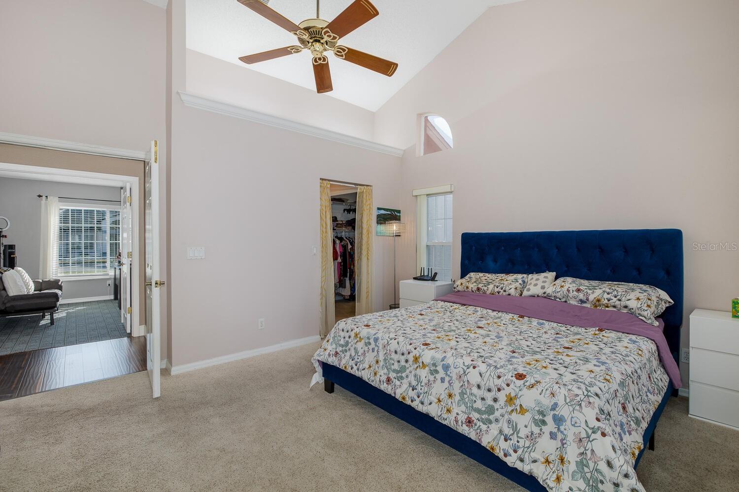 SEVEN HILLS - Residential