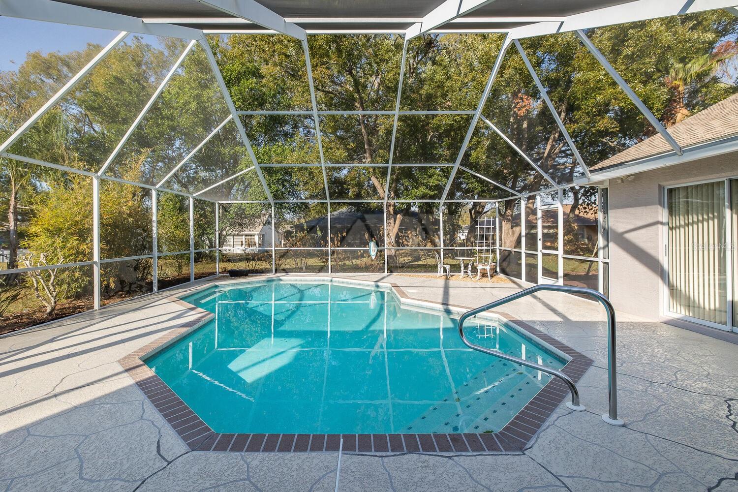 SEVEN HILLS - Residential