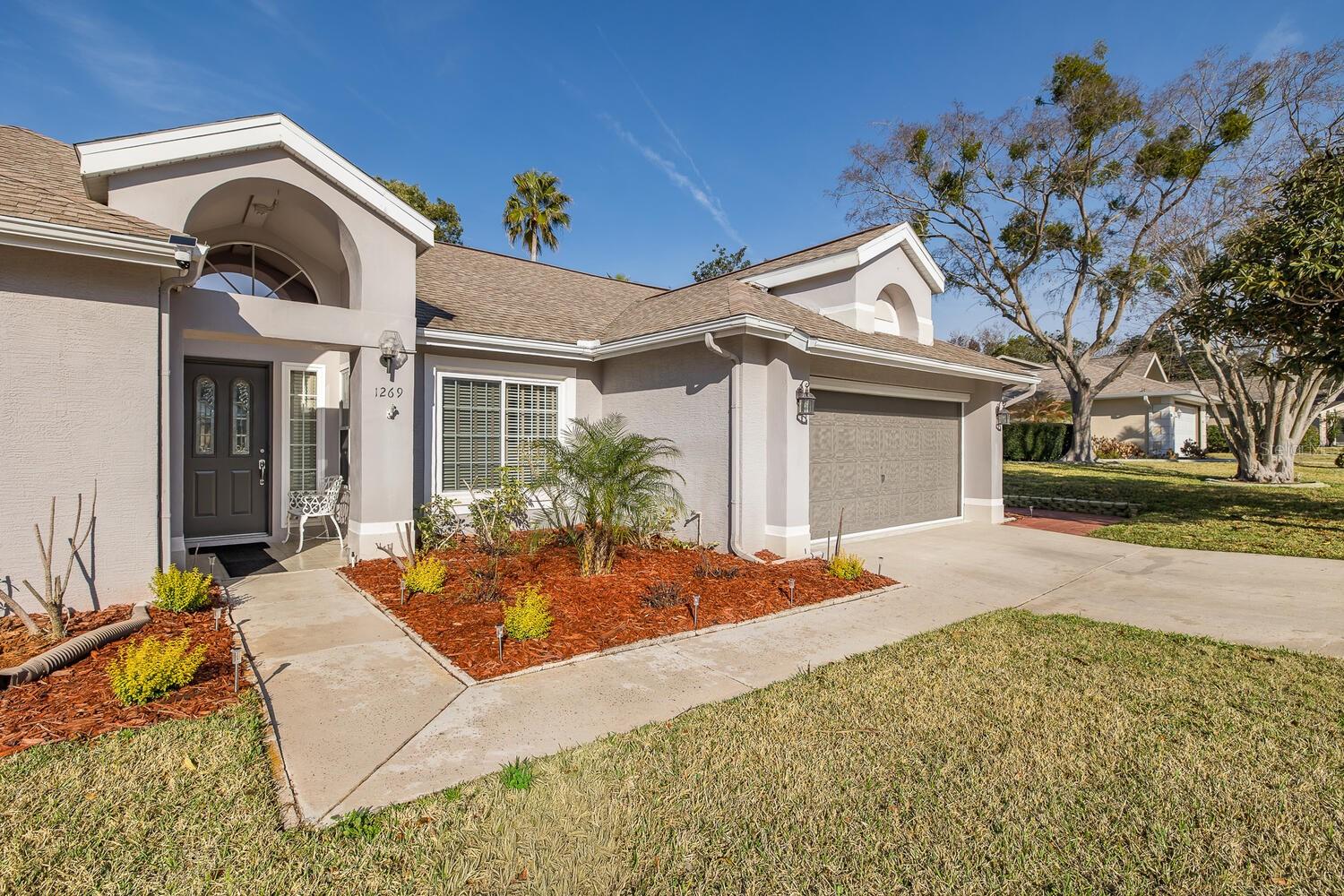 SEVEN HILLS - Residential