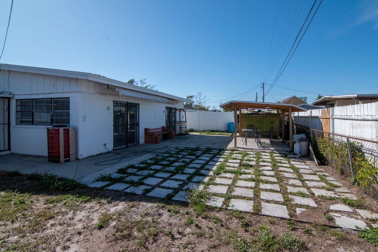 CRESTRIDGE SUB FIRST ADD - Residential