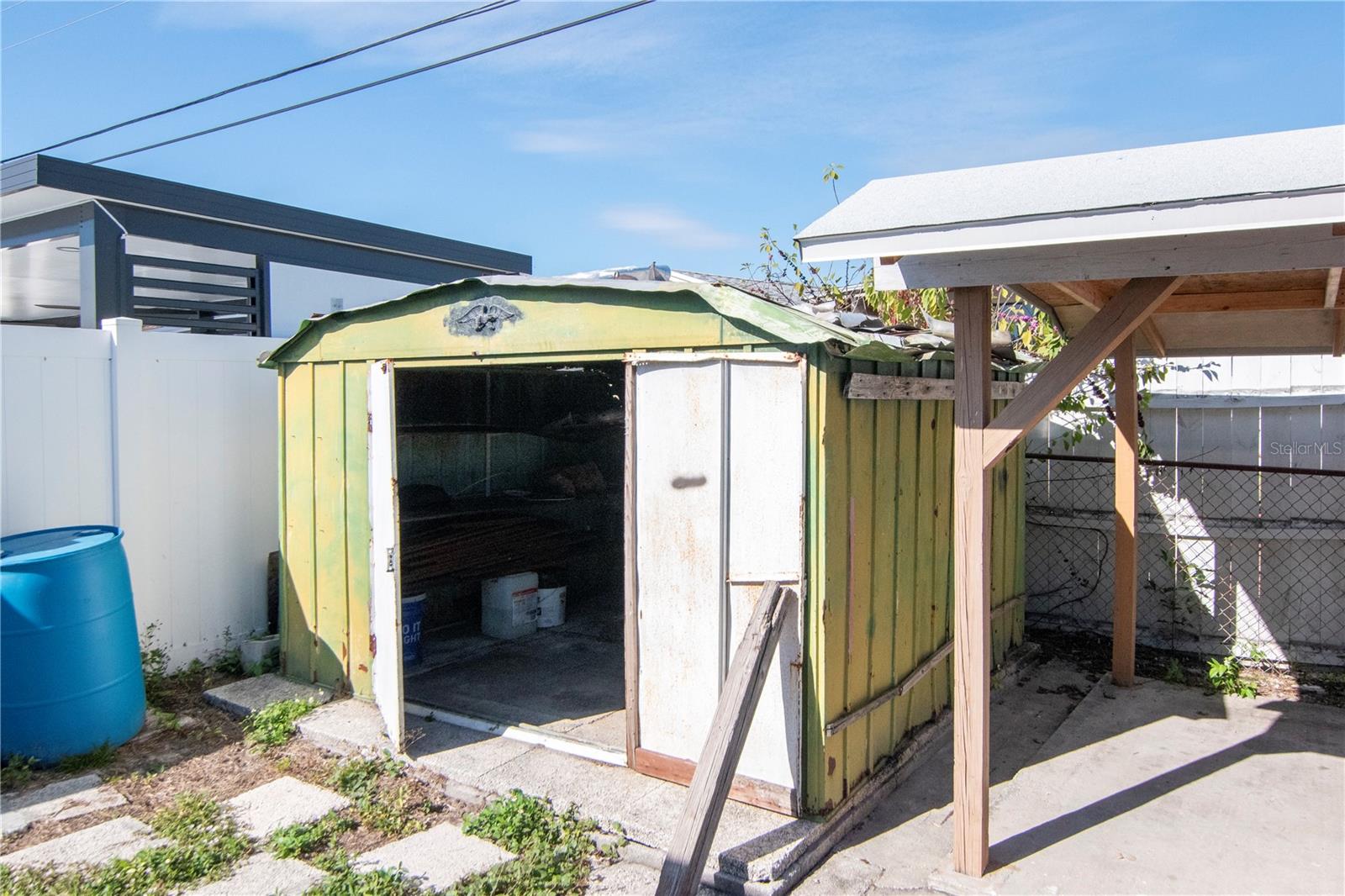 CRESTRIDGE SUB FIRST ADD - Residential