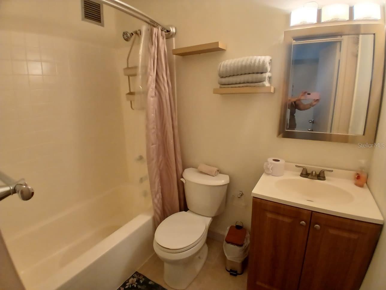 ISLETA MARINA 4C - Residential