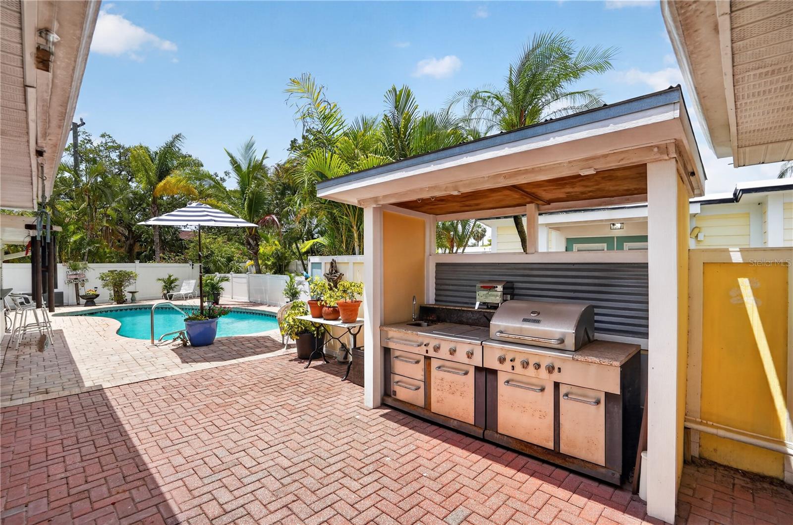 RIVER HAVEN - Residential