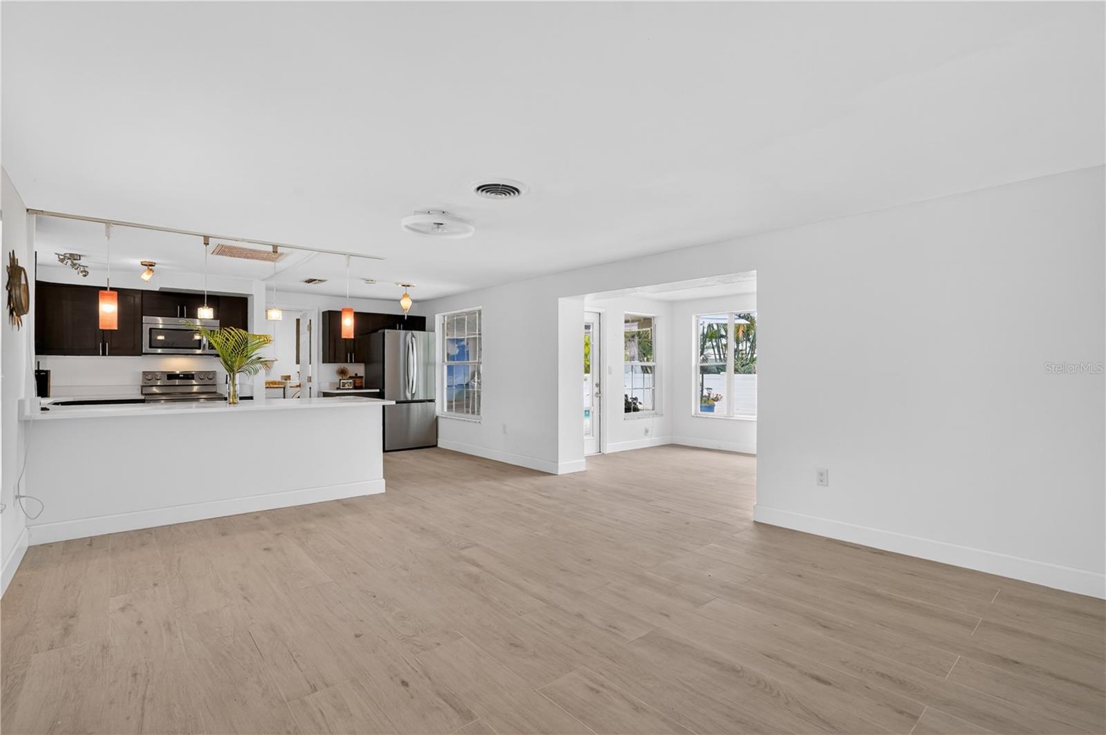 RIVER HAVEN - Residential