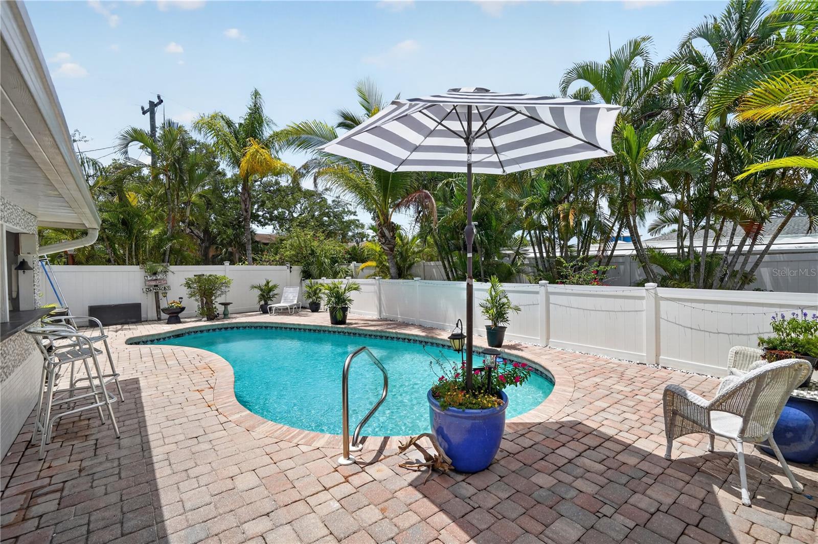 RIVER HAVEN - Residential