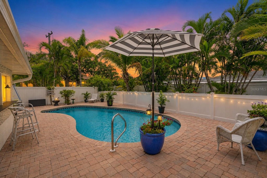 Photo of 2403 Vermont Avenue E, Bradenton, FL 34208 (MLS # A4695037)