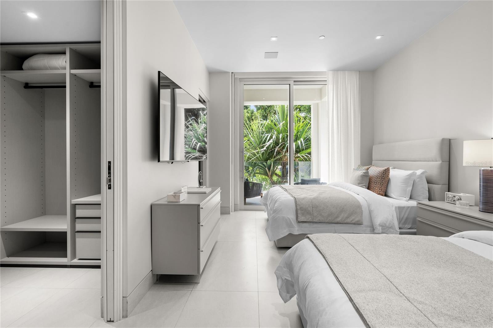 OCEAN DRIVE BEACHFRONT RESIDENCES CONDOMINIUM III - Residential
