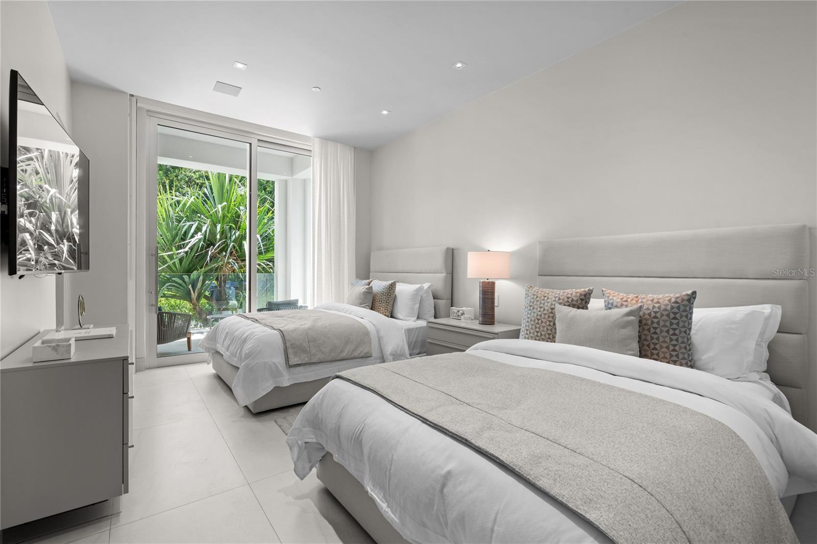 OCEAN DRIVE BEACHFRONT RESIDENCES CONDOMINIUM III - Residential
