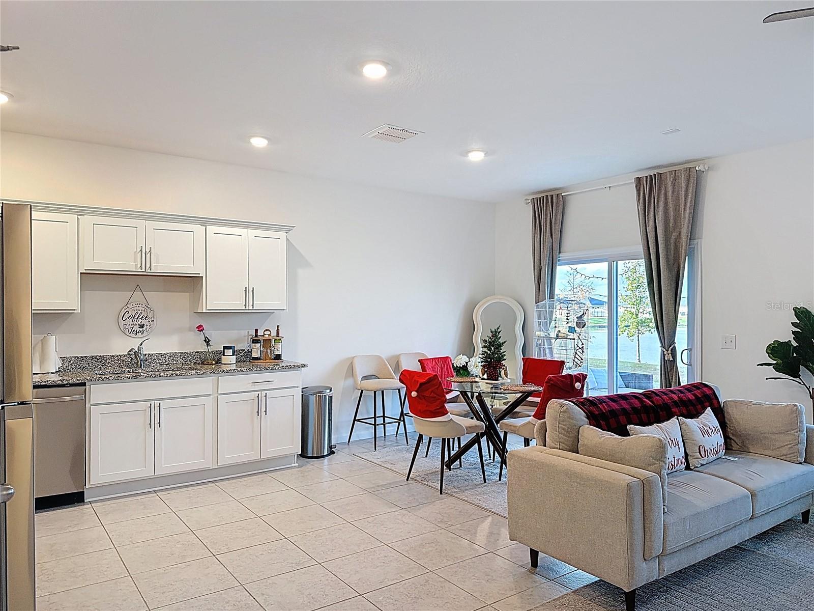 ASHFORD PLACE - Residential Lease