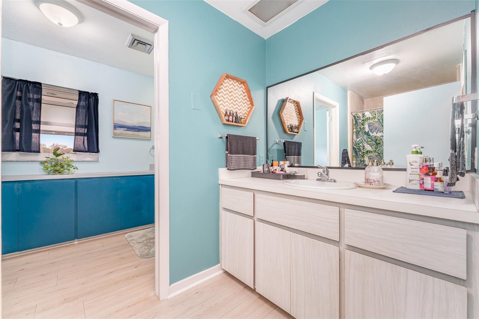 WARREN LAKESIDE PARK - Residential