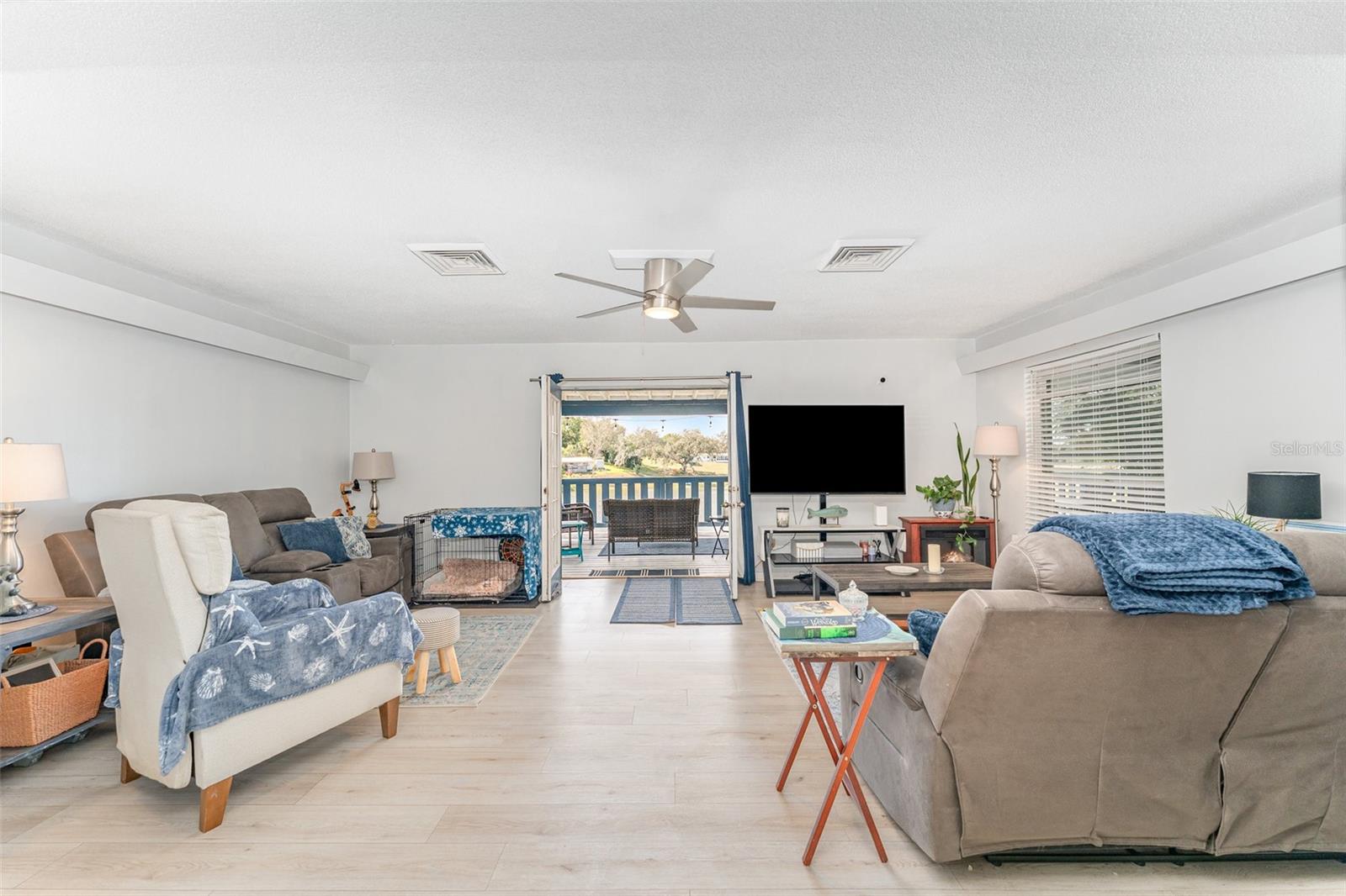 WARREN LAKESIDE PARK - Residential