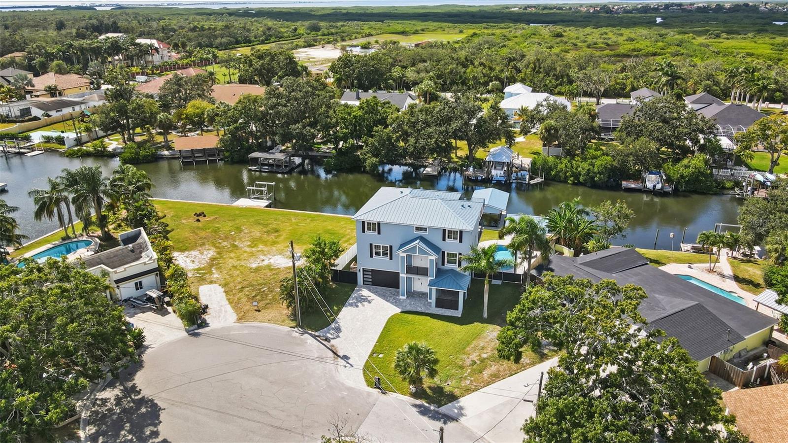 BAY CREST PARK UNIT 01 - Residential