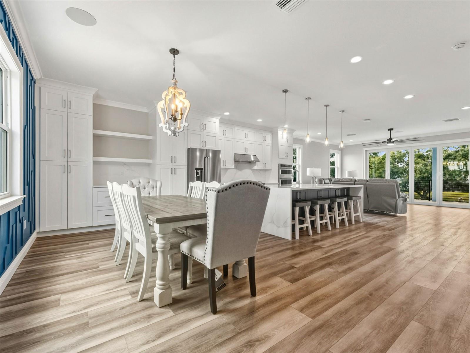 BAY CREST PARK UNIT 01 - Residential