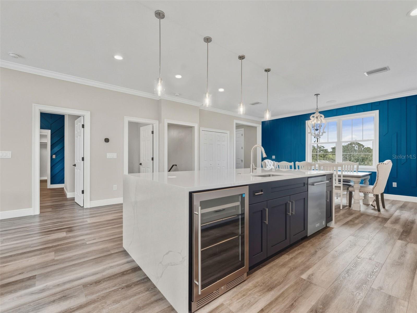 BAY CREST PARK UNIT 01 - Residential