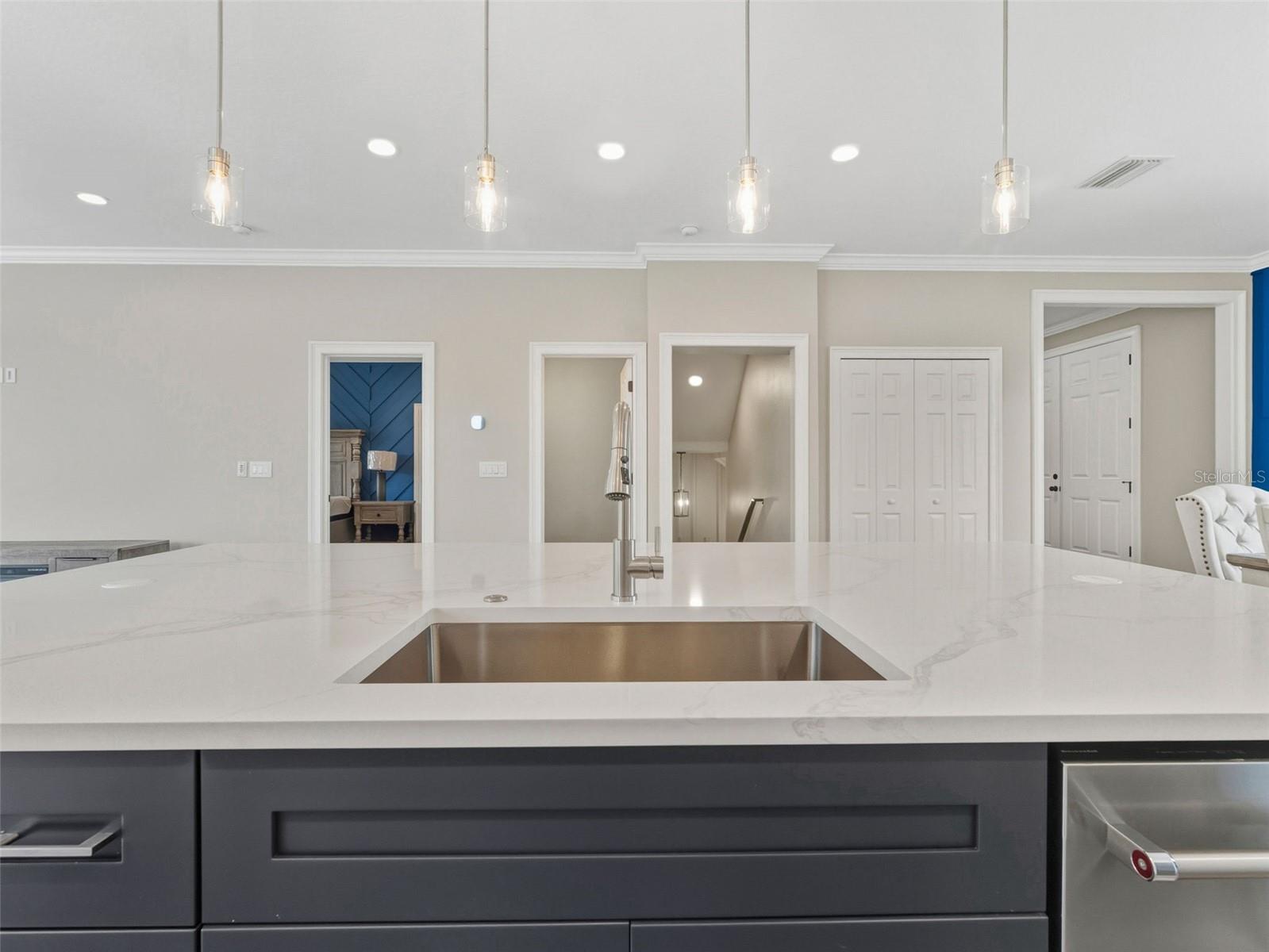 BAY CREST PARK UNIT 01 - Residential