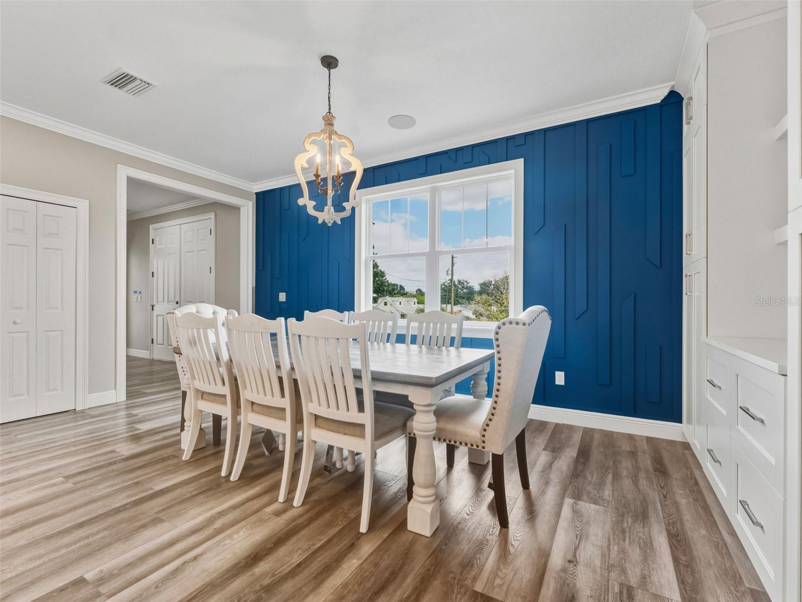 BAY CREST PARK UNIT 01 - Residential