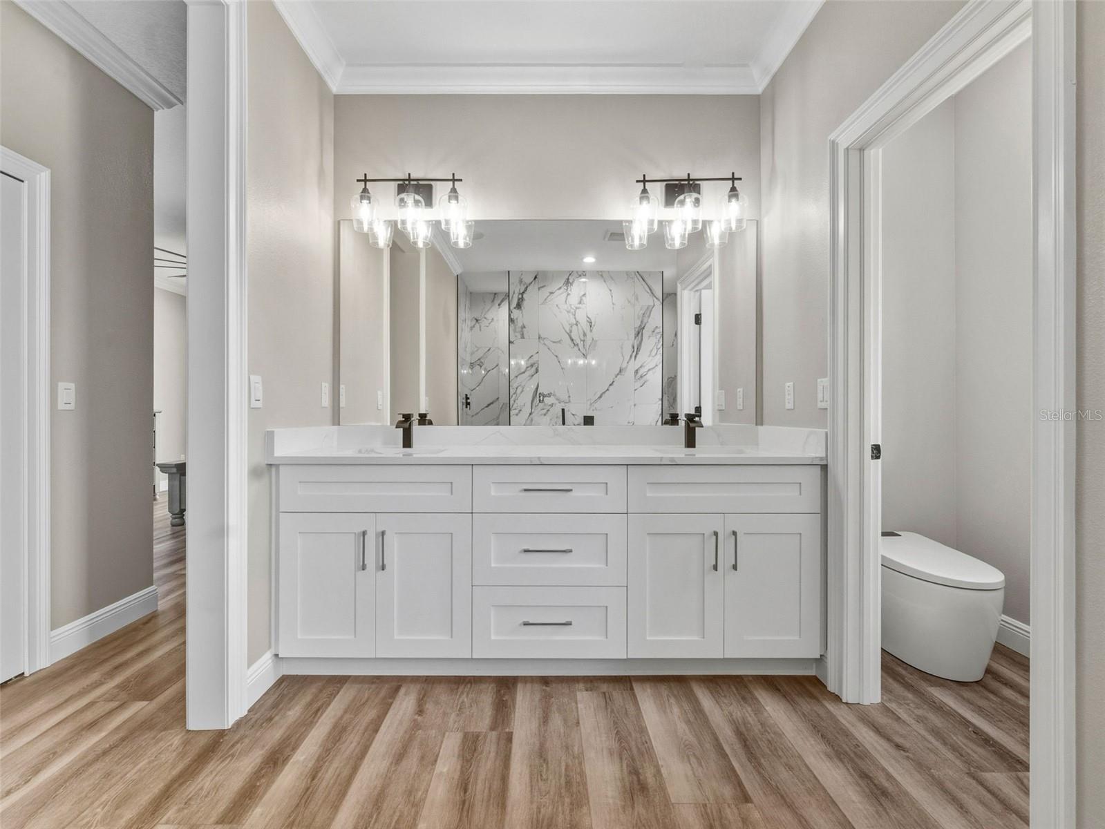 BAY CREST PARK UNIT 01 - Residential