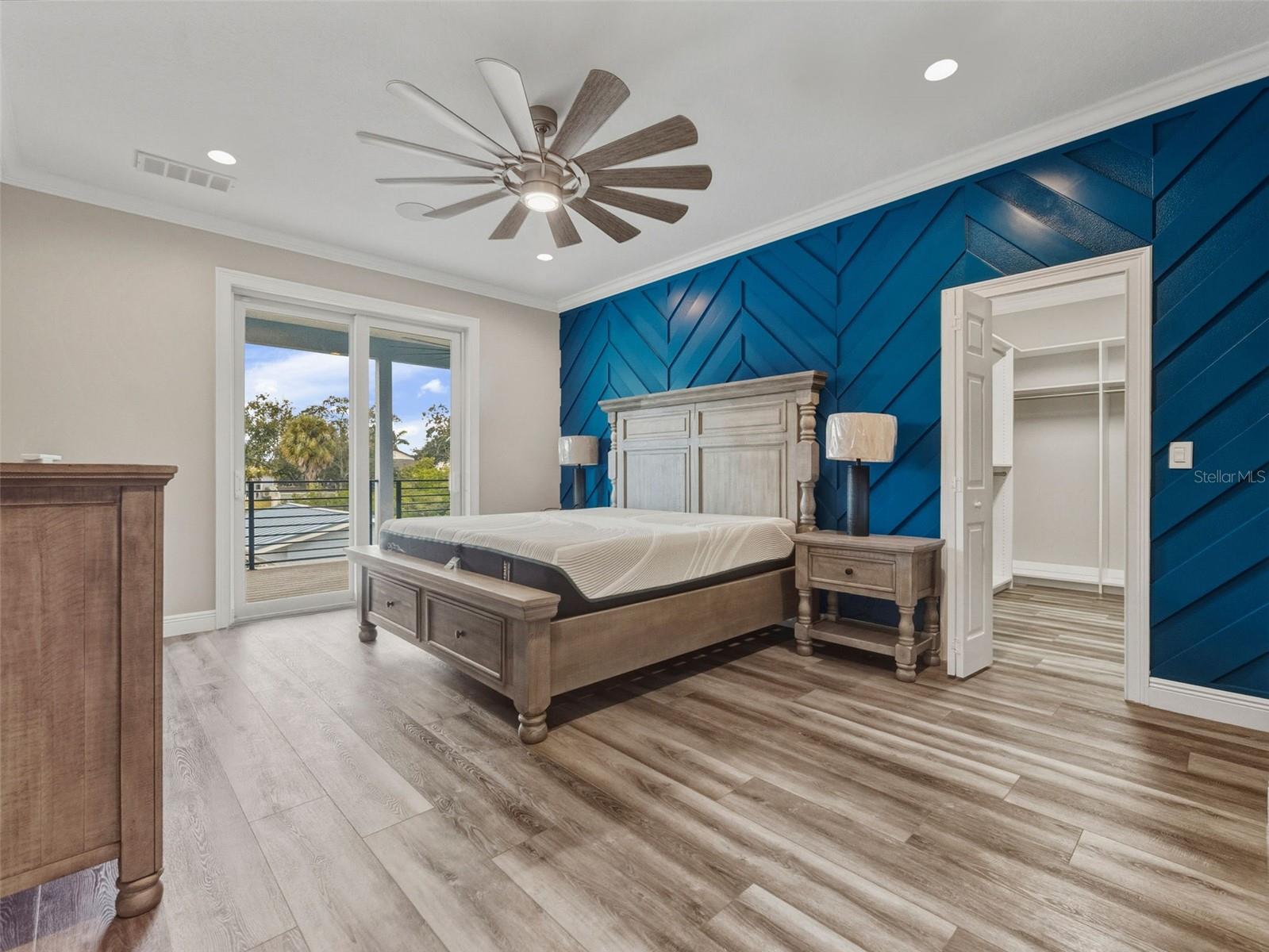 BAY CREST PARK UNIT 01 - Residential