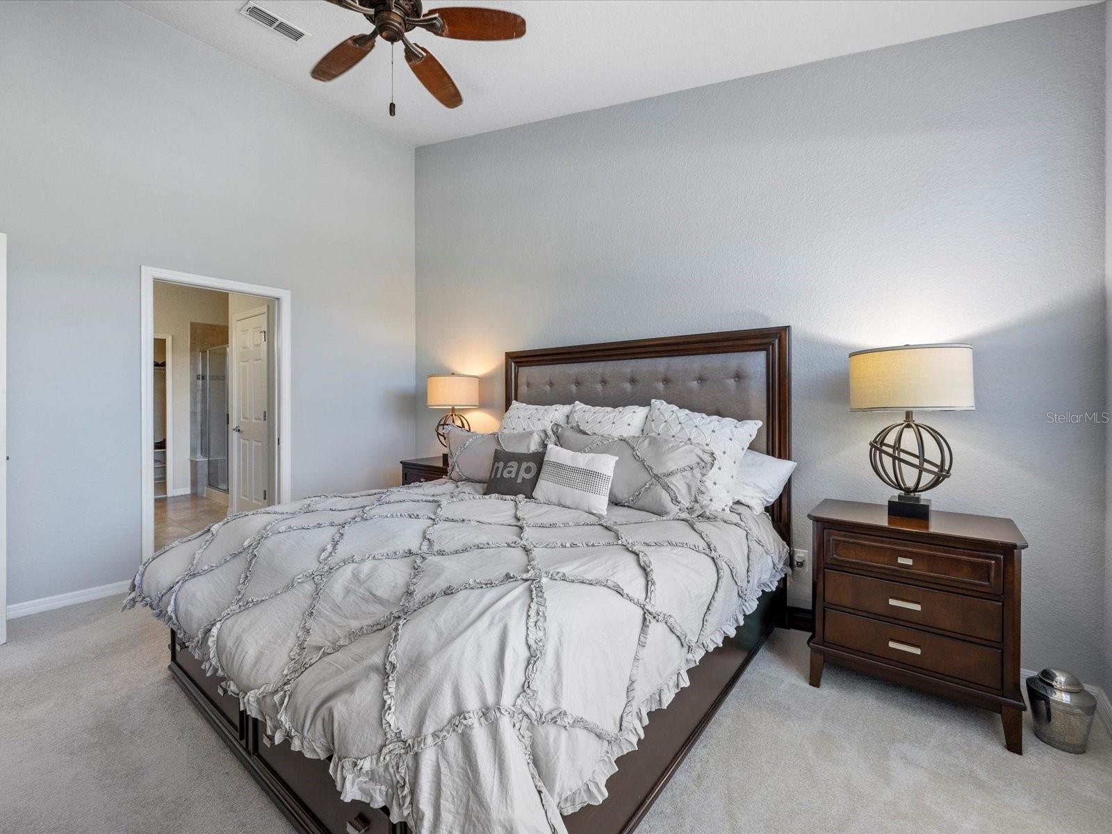 PROMENADES TWO AT BELLATRAE CONDO PH 3 BLDG 45 - Residential