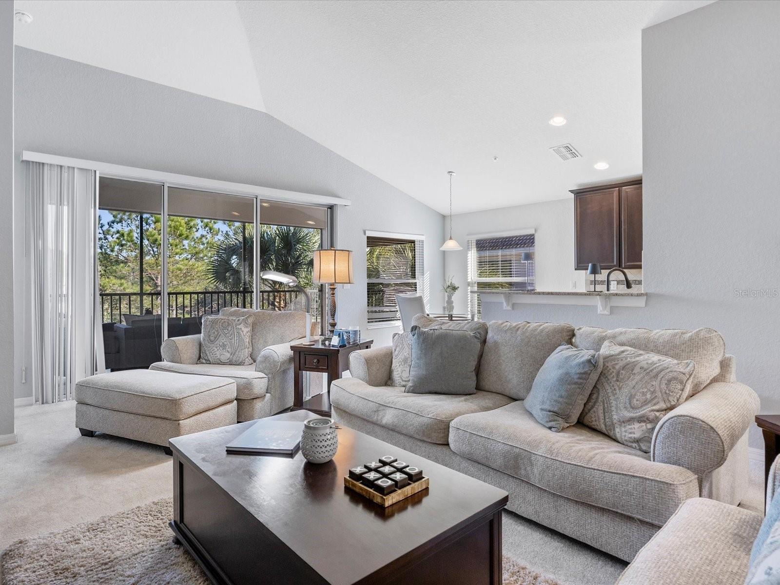 PROMENADES TWO AT BELLATRAE CONDO PH 3 BLDG 45 - Residential