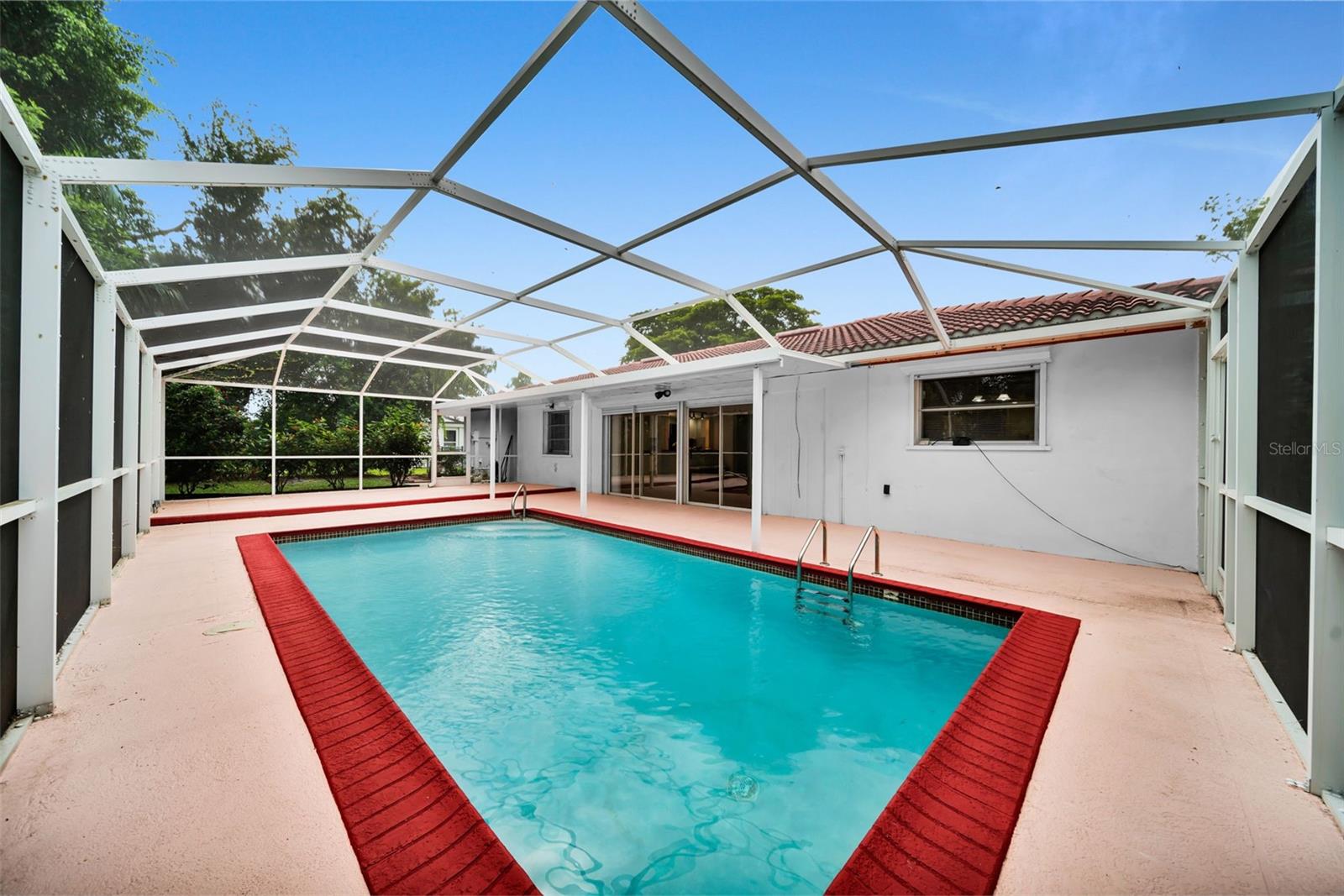 TANGLEWOOD 4TH ADD - Residential