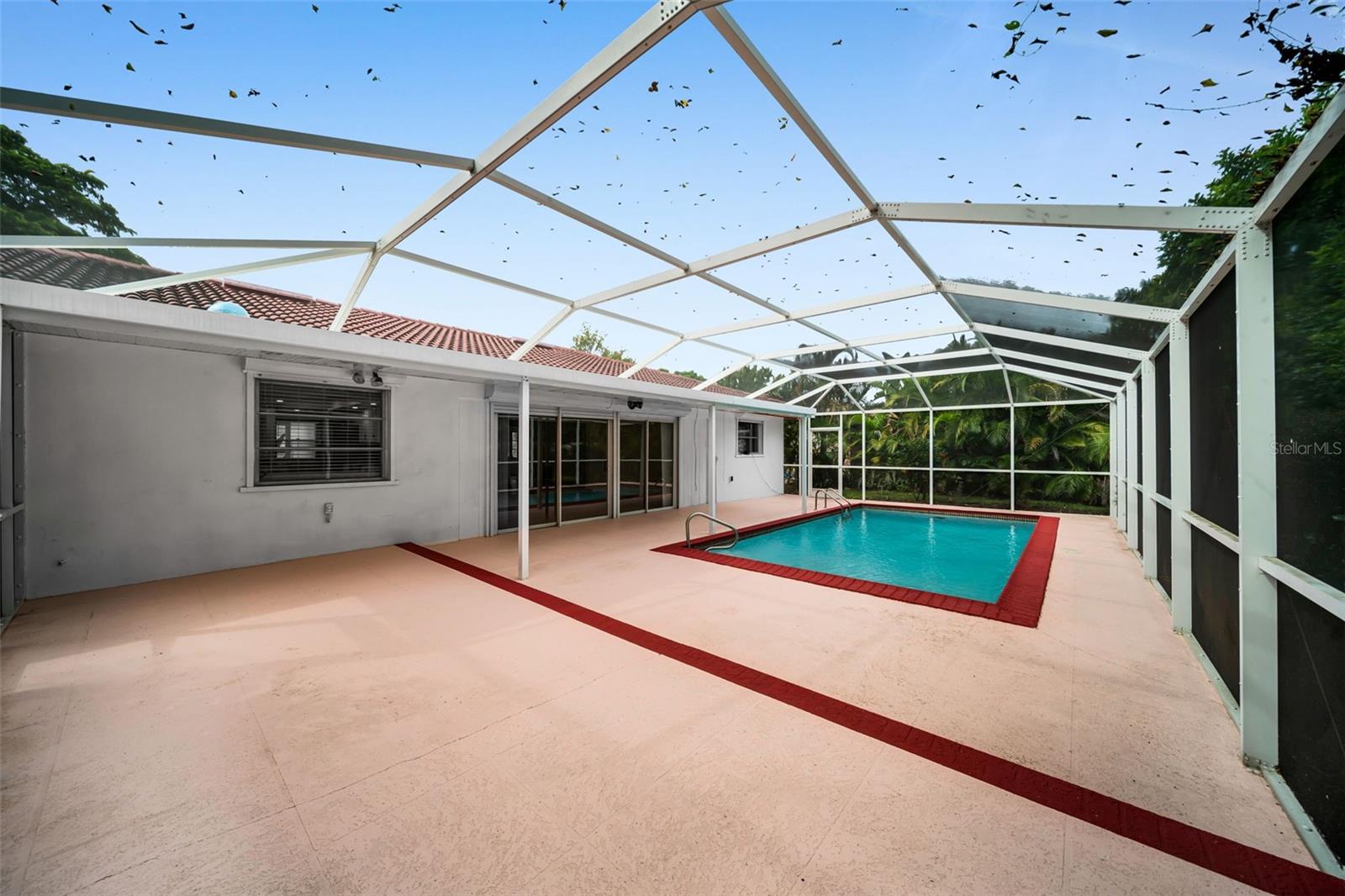 TANGLEWOOD 4TH ADD - Residential