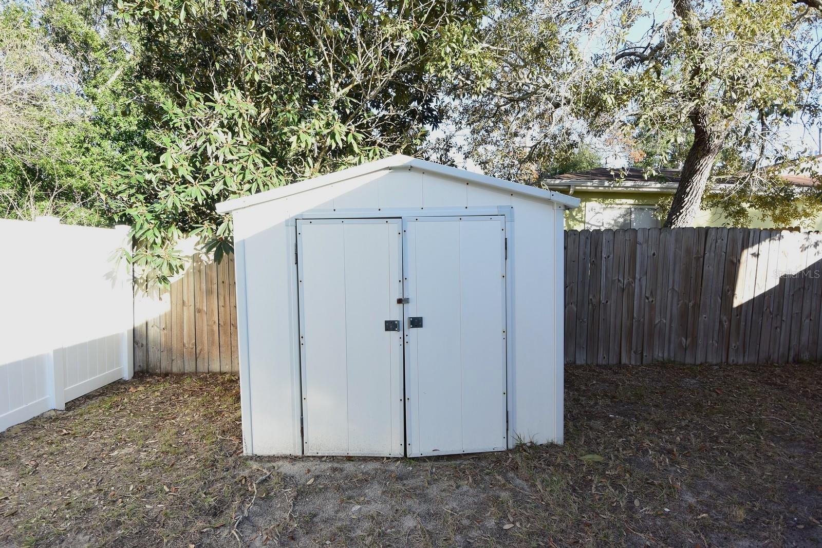 WEEKI WACHEE WOODLANDS - Residential