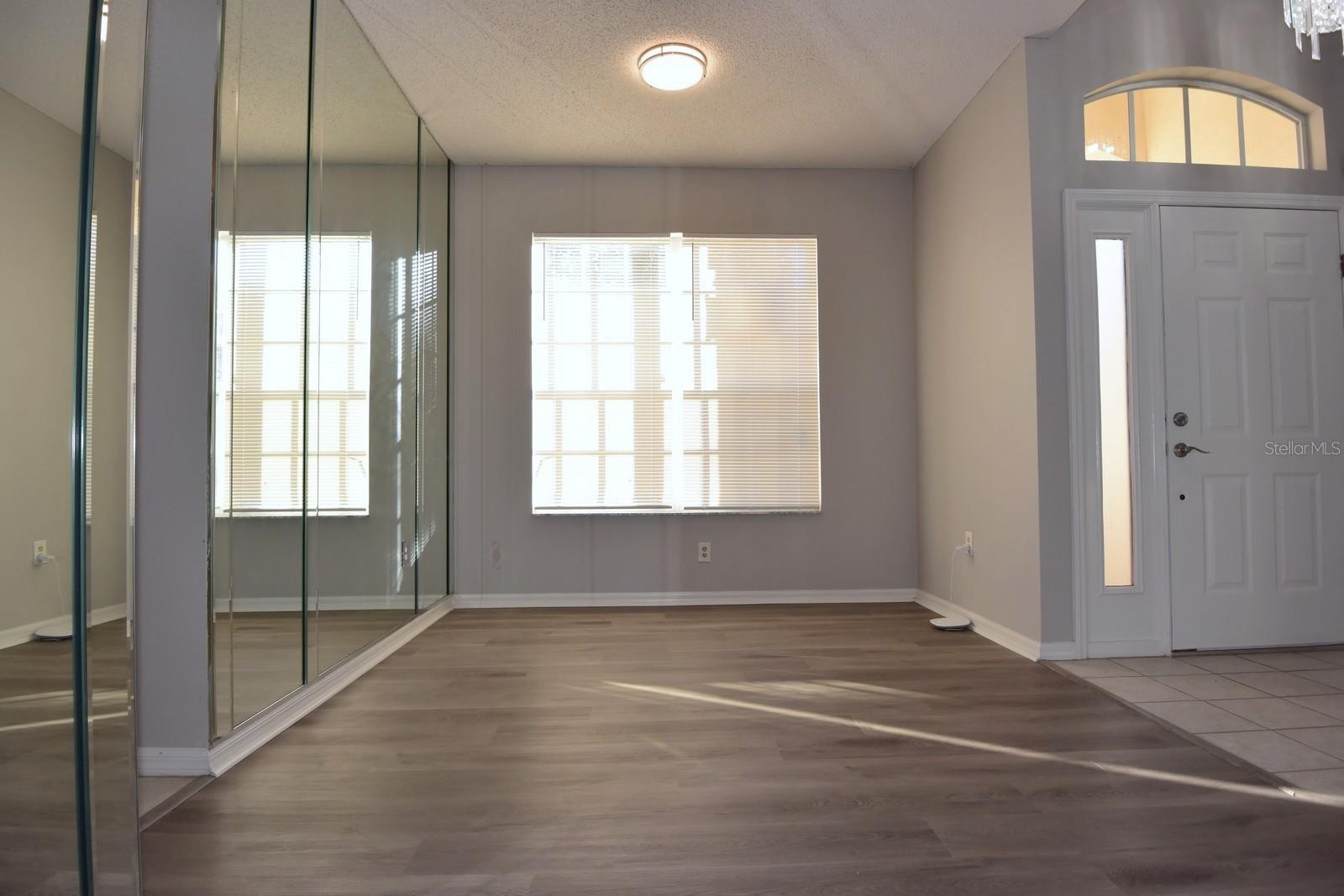 WEEKI WACHEE WOODLANDS - Residential