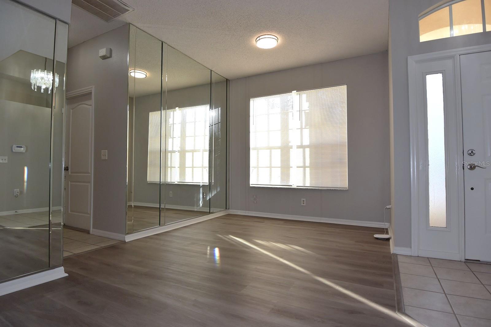 WEEKI WACHEE WOODLANDS - Residential