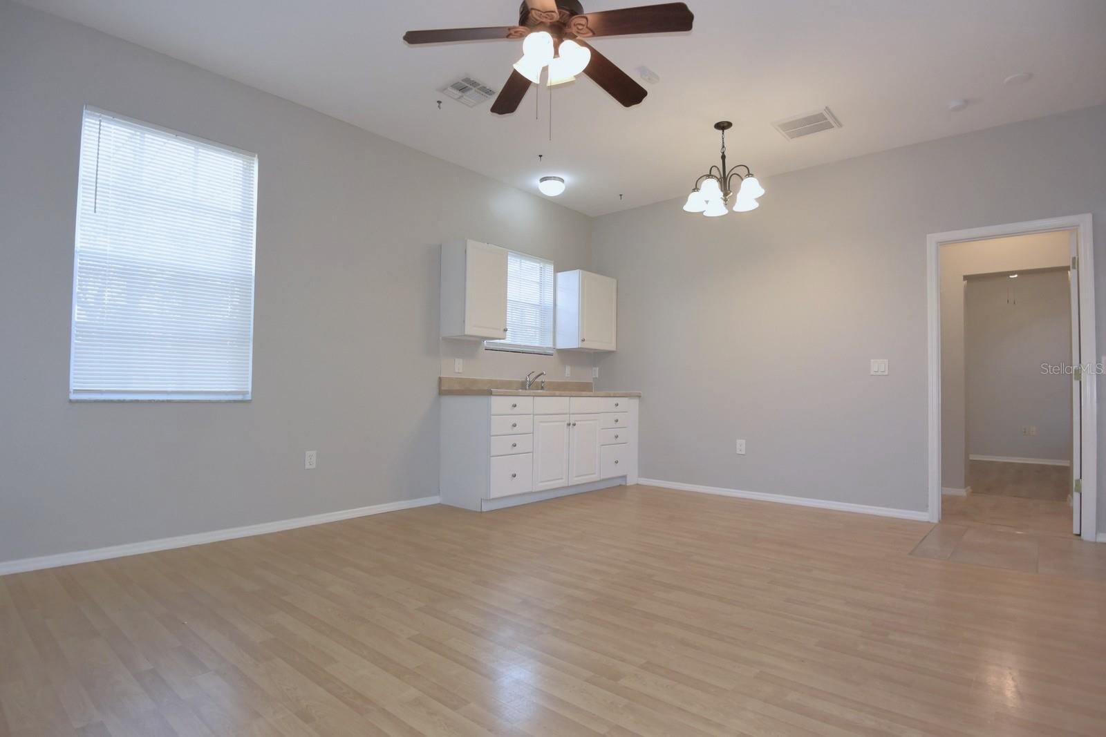 WEEKI WACHEE WOODLANDS - Residential