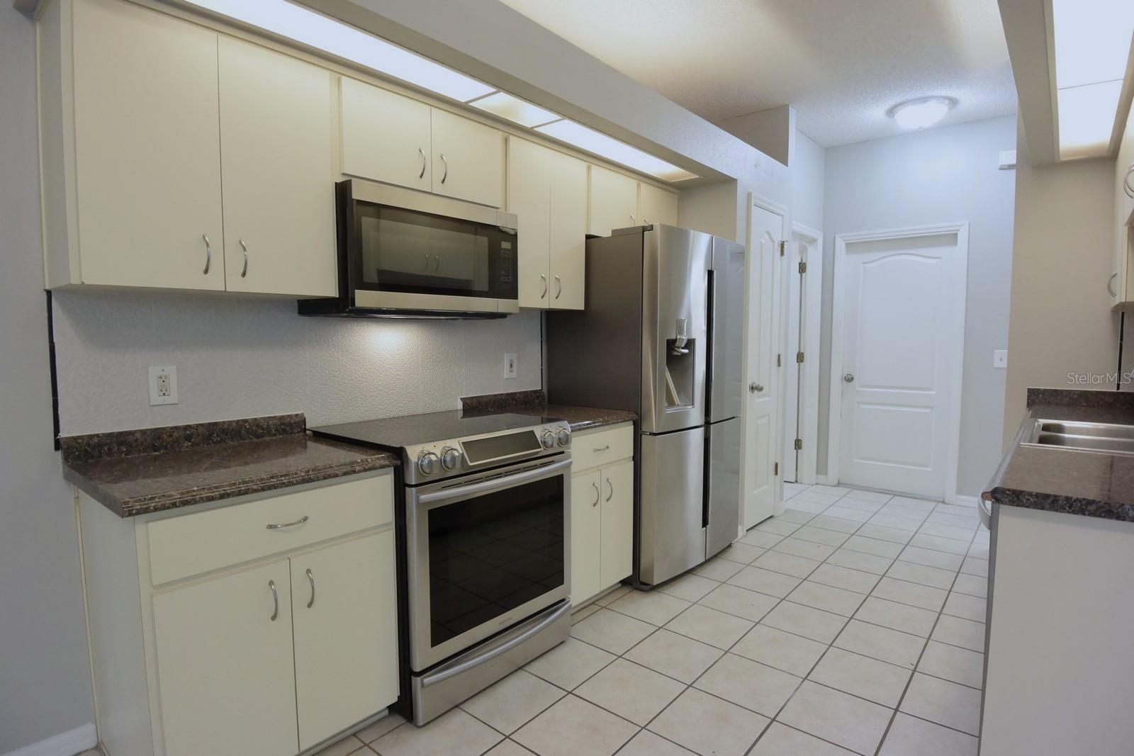 WEEKI WACHEE WOODLANDS - Residential