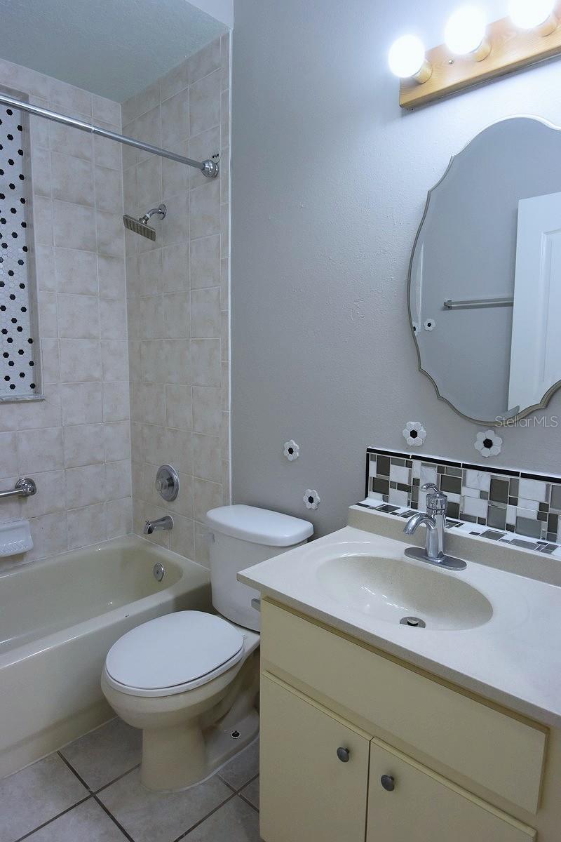 WEEKI WACHEE WOODLANDS - Residential